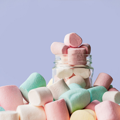 Le test du Marshmallow : devenir un adulte qui atteint ses objectifs dépend de sa capacité à différer les récompenses immédiates Le test du Marshmallow : devenir un adulte qui atteint ses objectifs dépend de sa capacité à différer les récompenses immédiates